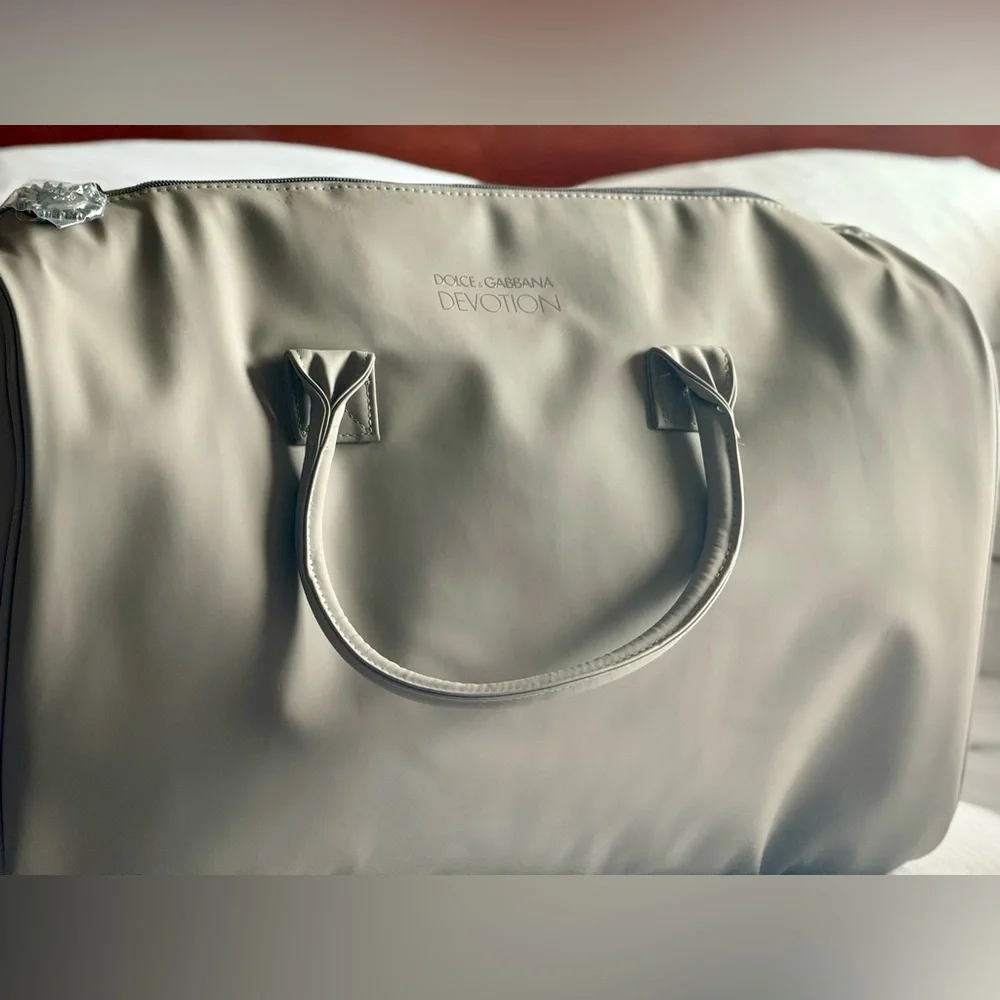 Royal Dolce & Gabbana Devotion English Gray Men's Large Duffle Bag in vegansuede